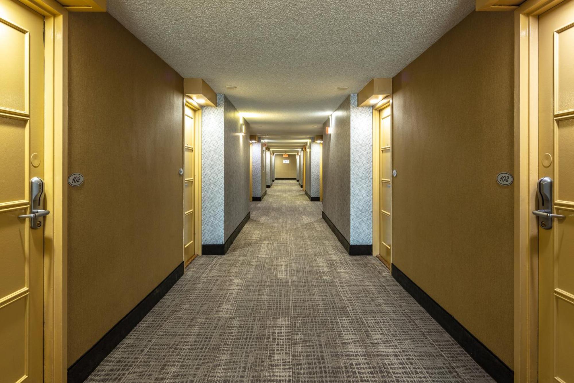 מונטריאול Auberge Royal Versailles מראה חיצוני תמונה