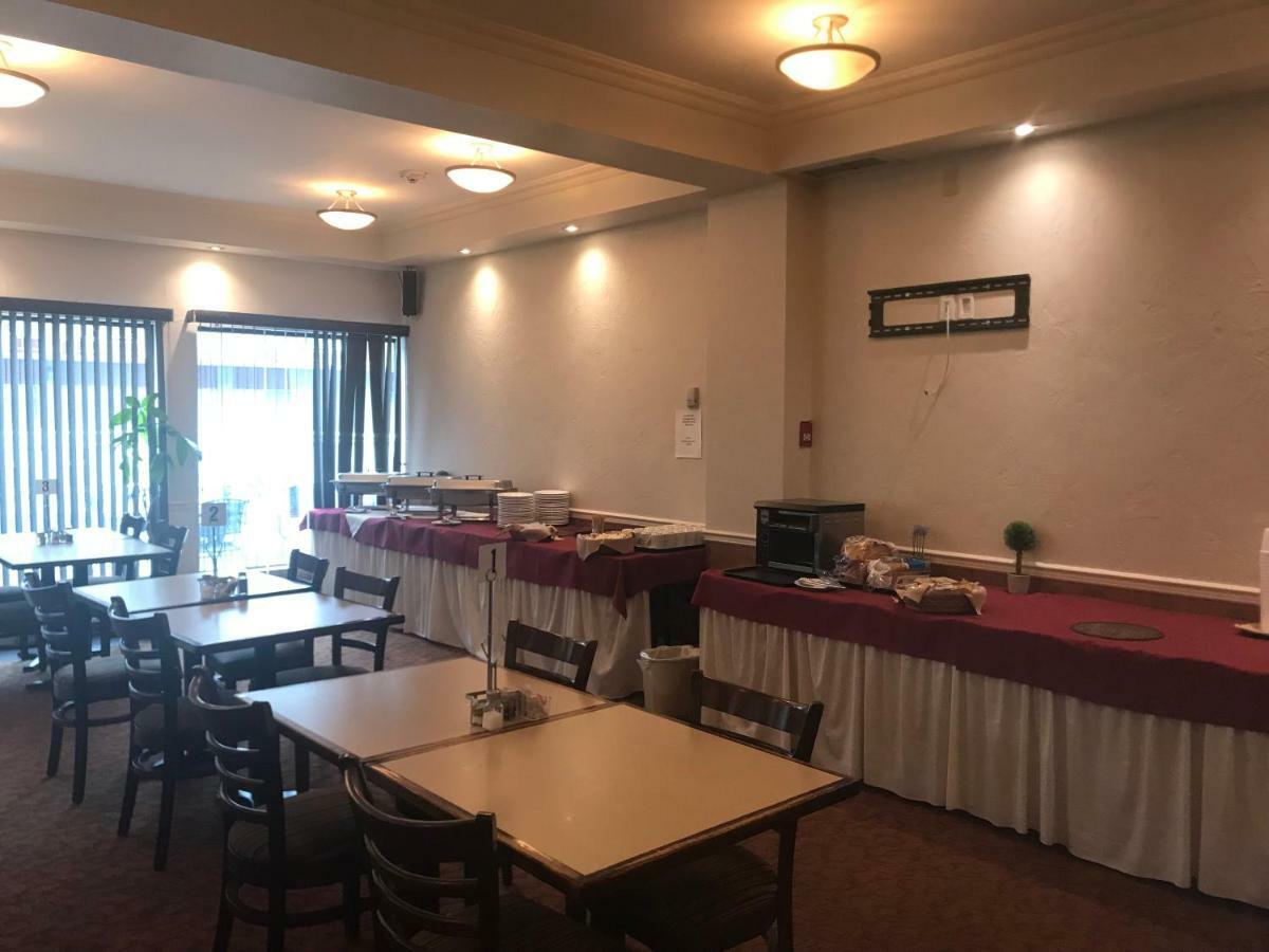 מונטריאול Auberge Royal Versailles מראה חיצוני תמונה